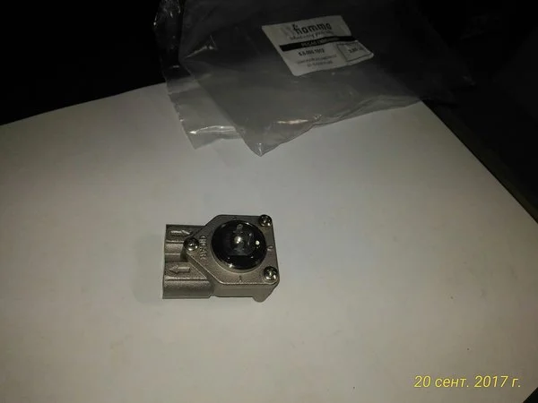Дозатор 5.0.000.1012 (D1,15-G1/8 W/ LED) для кофемашины т.м. FIAMMA