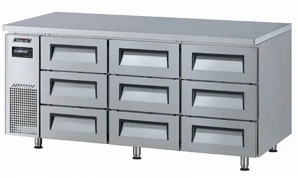 Turbo Air Холодильник (стол) модель KUR18-3D-9 арт. KUR18-3D-9-700