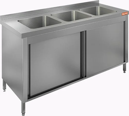 Стол ценр.закрыт. с дверцами-купе, мойка 3х(500х500х300) НСЗК3М-18/7Б (1800х700х850h)