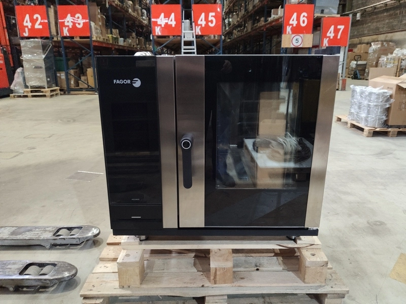 S01_Пароконвектомат FAGOR APW-061 E R LW S, электрический, бойлерный, 6 уровней